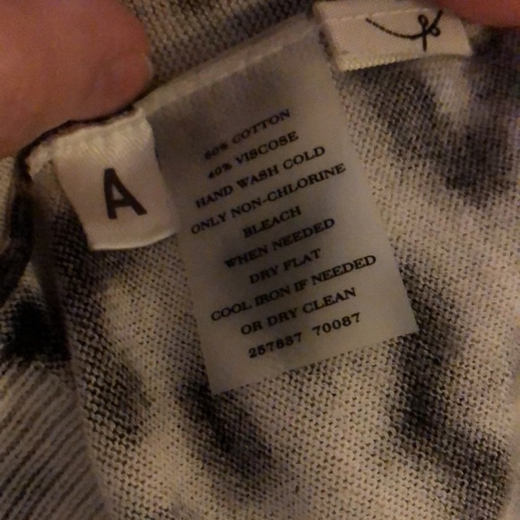 ANN TAYLOR Leopard Cardigan Sweater- Sz L Petite - Picture 4 of 5